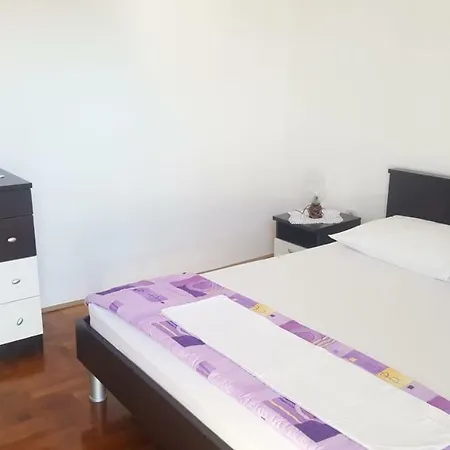 Grgo Apartment *