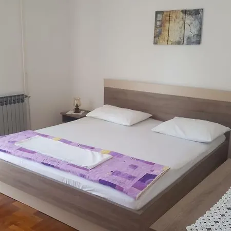 Grgo Apartment *